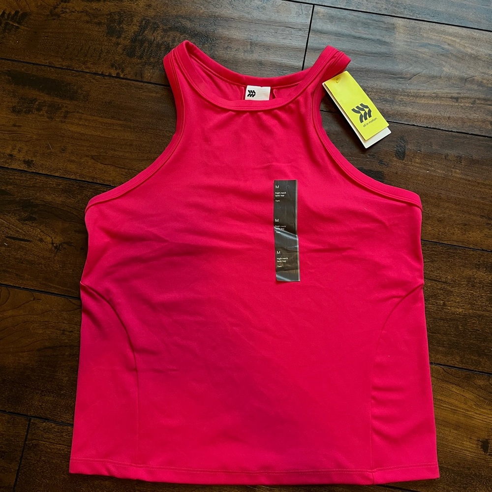 NWT All in Motion tank